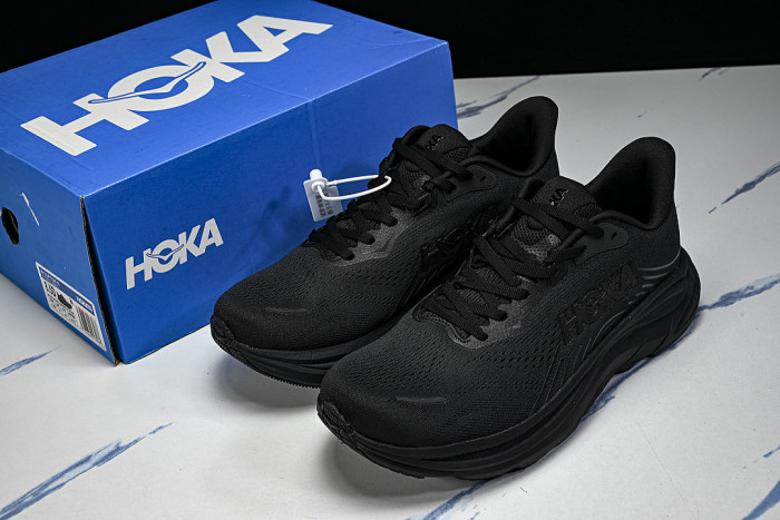 1176572 BBLC ONE CLIFTON 11 LIGHTWEIGHT AND BREATHABLE MESH RUNNING SHOES BLACK/INKINESS