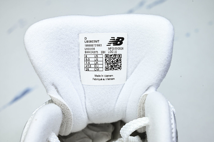 U90603MT RETRO CASUAL SPORTS RUNNING SHOES WHITE/GREY/BEIGE/BLACK/RED