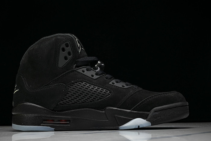 HQ7978-001 JORDAN 5 RETRO BLACK/PICANTE RED/GREEN