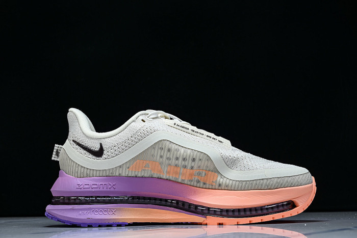 HQ2593-113 AIR ZOOM PEGASUS PREMIUM CHALK/ORANGE PULSE/LIGHT MAGENTA/TATTOO