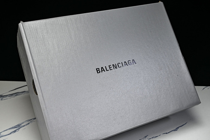 W2GN1-1000 BALENCIAGA TRACK.2 4.0 FOURTH GENERATION TRENDY RUNNING SHOES BLACK/INKINESS
