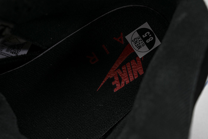 HQ7978-001 JORDAN 5 RETRO BLACK/PICANTE RED/GREEN