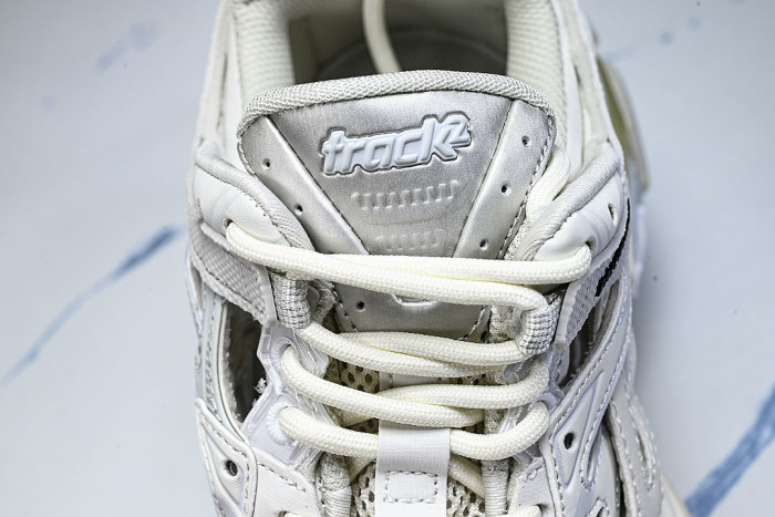 W2GN1-9000 BALENCIAGA TRACK.2 4.0 FOURTH GENERATION TRENDY RUNNING SHOES WHITE/OFF WHITE