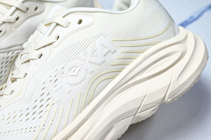 1176573-ALK ONE ONE CLIFTON 11 KNITTED MESH RUNNING SHOES WHITE/BEIGE/WHITE