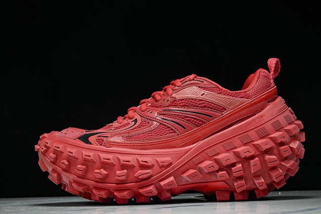 W2RAA-6010 DEFENDER RUBBER PLATFORM SNEAKERS RED/RED/RED
