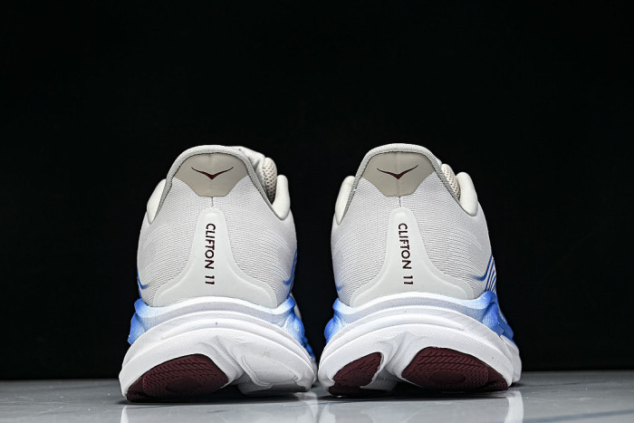 1176572-SCCG ONE ONE CLIFTON 11 KNITTED MESH RUNNING SHOES WHITE/BLUE