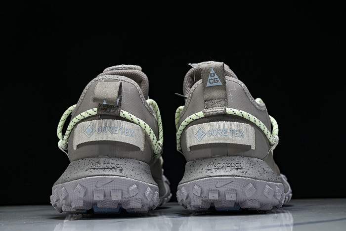 IB7328-003 ACG MOUNTAIN FLY LOW GORE-TEX SE STONE-OREWOOD BROWN-LIGHT ARMORY BLUE-BARELY VOLT