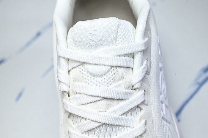 1176572 WWH ONE CLIFTON 11 LIGHTWEIGHT AND BREATHABLE MESH RUNNING SHOES WHITE/PURE WHITE