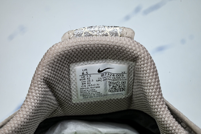 IB7328-003 ACG MOUNTAIN FLY LOW GORE-TEX SE STONE-OREWOOD BROWN-LIGHT ARMORY BLUE-BARELY VOLT