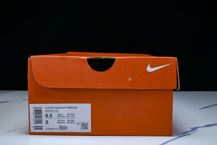 HQ2593-113 AIR ZOOM PEGASUS PREMIUM CHALK/ORANGE PULSE/LIGHT MAGENTA/TATTOO