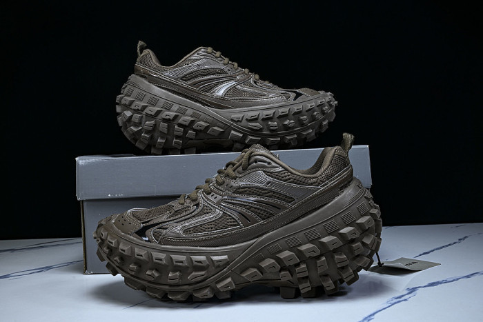 W2RAL-2010 DEFENDER RUBBER PLATFORM SNEAKERS BROWN/BROWN/BROWN