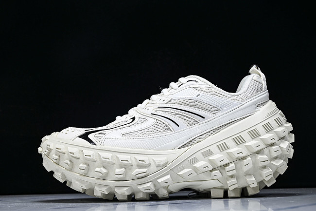 W2RAA9110 DEFENDER RUBBER PLATFORM SNEAKERS WHITE/BLACK/WHITE