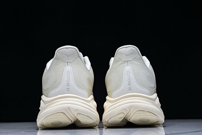 1176573-ALK ONE ONE CLIFTON 11 KNITTED MESH RUNNING SHOES WHITE/BEIGE/WHITE
