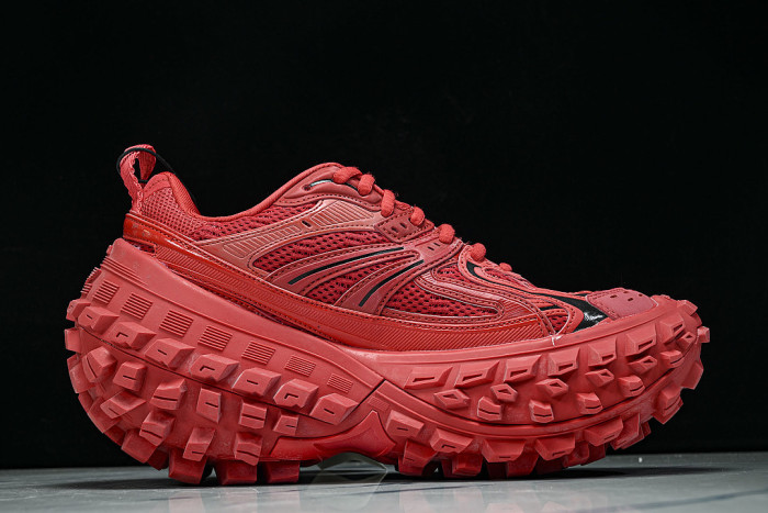 W2RAA-6010 DEFENDER RUBBER PLATFORM SNEAKERS RED/RED/RED