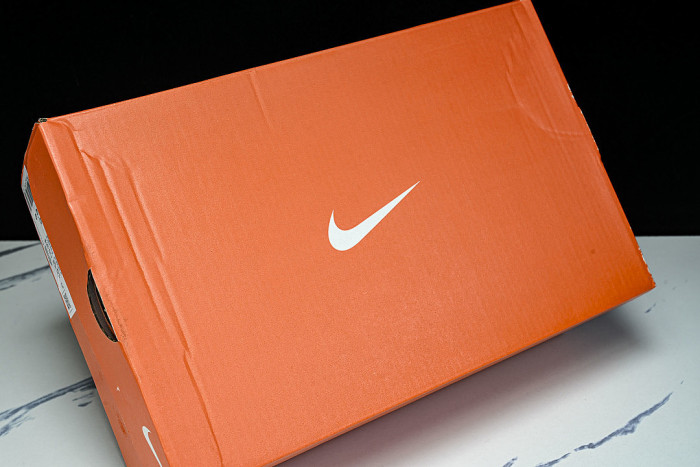 HQ2593-113 AIR ZOOM PEGASUS PREMIUM CHALK/ORANGE PULSE/LIGHT MAGENTA/TATTOO