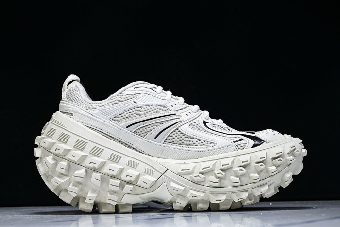 W2RAA9110 DEFENDER RUBBER PLATFORM SNEAKERS WHITE/BLACK/WHITE