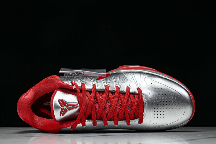 IV2712-001 KOBE 5 PROTRO METALLIC SILVER/UNIVERSITY RED
