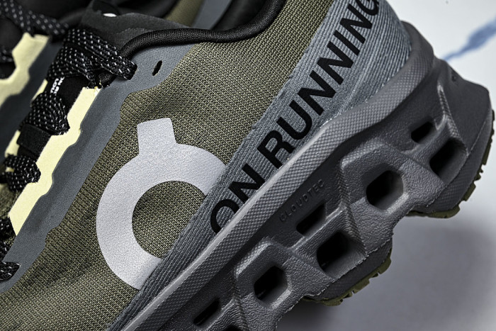 ON RUNNING CLOUDMONSTER 3 GREEN/BLACK