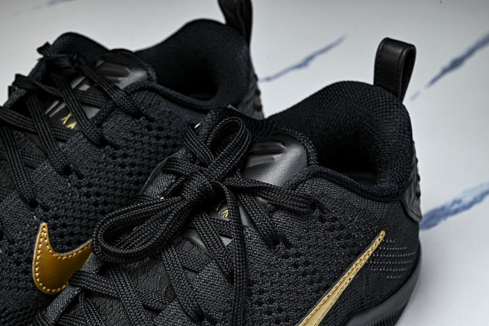 IM4260-001 KOBE 11 ELITE LOW PROTRO BLACK/METALLIC GOLD