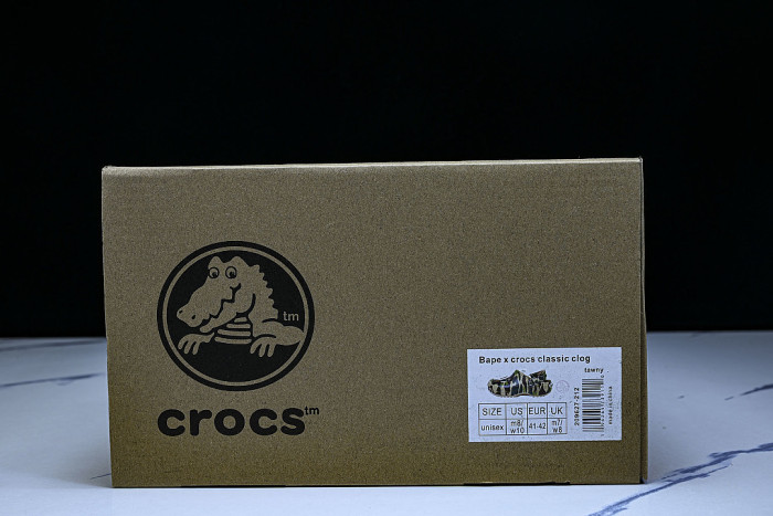 CLASSIC CLOG COMFORTABLE AND VERSATILE PERFORATED SHOES BEIGE/GREEN/BLACK