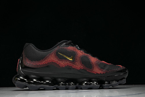 IQ7634-002 AIR LIQUID MAX BLACK/METALLIC GOLD/TEAM RED/FIRE RED/BRIGHT CRIMSON