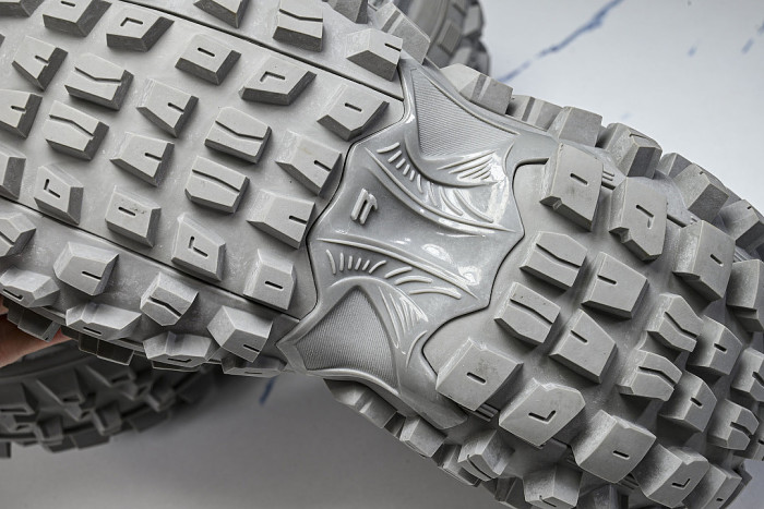 W2RA6-1200 DEFENDER RUBBER PLATFORM SNEAKERS GREY/GREY/GREY