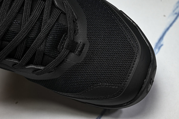 3WG10331043 ON RUNNING CLOUDHORIZON 2 BLACK/BLACK