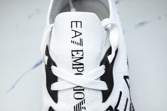 X8X113 XK269-Q708 SIMPLE LOW-TOP CASUAL SHOES WHITE/BLACK