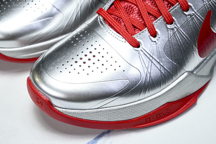IV2712-001 KOBE 5 PROTRO METALLIC SILVER/UNIVERSITY RED