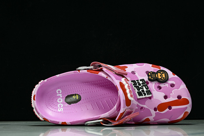 CLASSIC CLOG COMFORTABLE AND VERSATILE PERFORATED SHOES PINK/RED/PINK