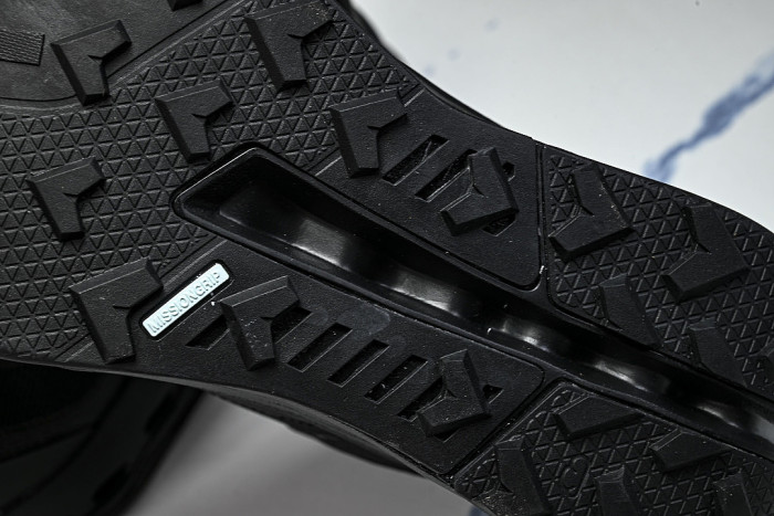 3WG10331043 ON RUNNING CLOUDHORIZON 2 BLACK/BLACK
