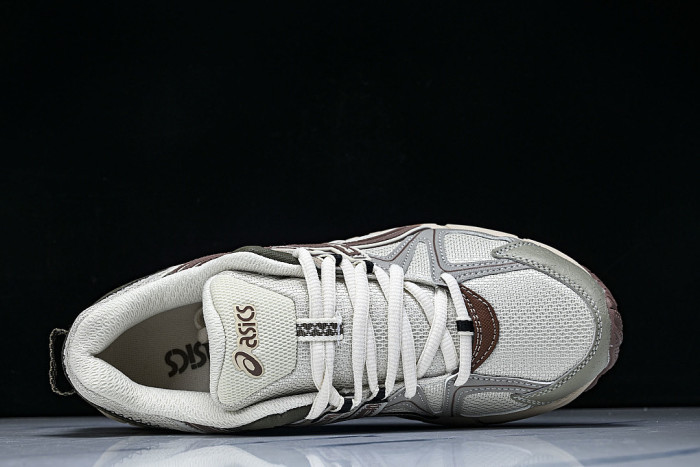 1011B109-029 GEL-KAHANA 8 LOW-TOP RUNNING SHOES WHITE/GREY/BROWN