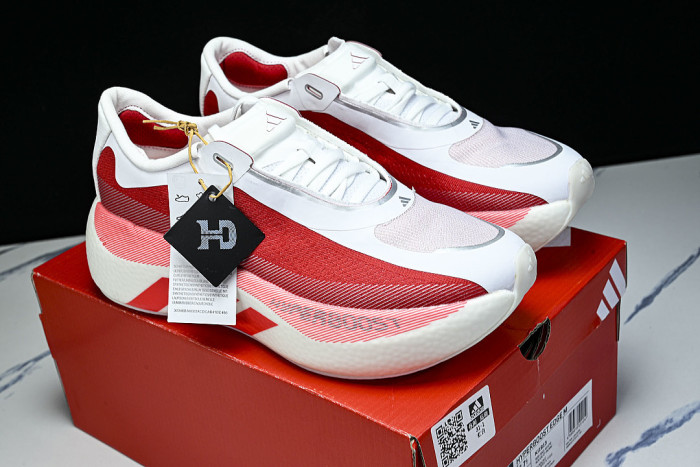 K11913 HYPER BOOST EDGE CLOUD WHITE/PURE RUBY/ZERO METALIC