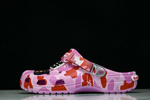 CLASSIC CLOG COMFORTABLE AND VERSATILE PERFORATED SHOES PINK/RED/PINK
