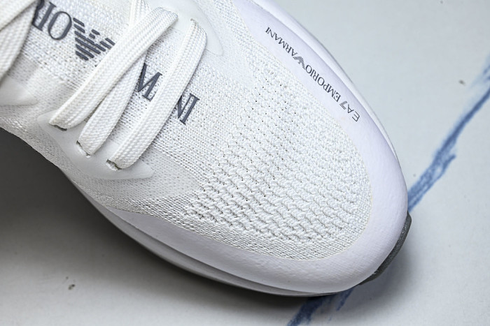 X8X113 XK269-T542 SIMPLE LOW-TOP CASUAL SHOES WHITE/GREY/WHITE