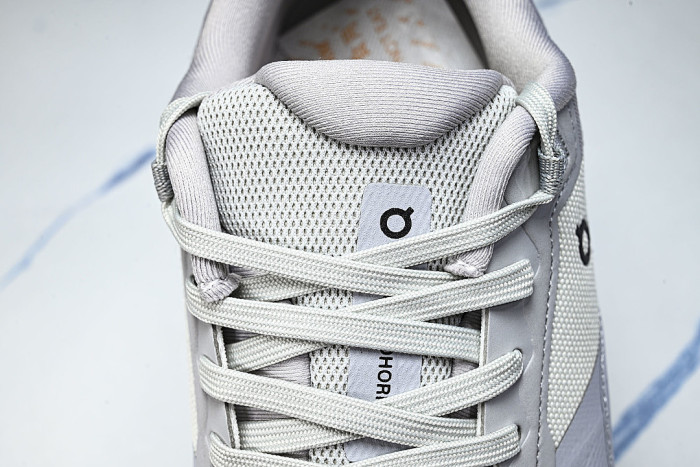 3WG10333060 ON RUNNING CLOUDHORIZON 2 GREY/WHITE