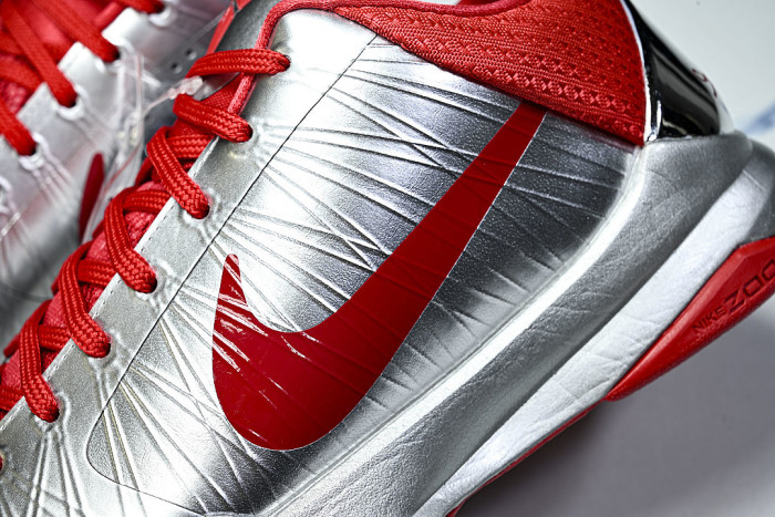 IV2712-001 KOBE 5 PROTRO METALLIC SILVER/UNIVERSITY RED