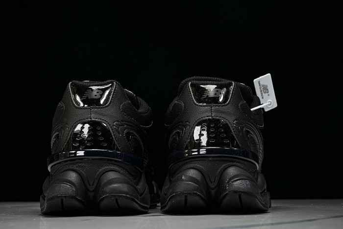 U90603BQ RETRO CASUAL SPORTS RUNNING SHOES BLACK/BLACK/BLACK