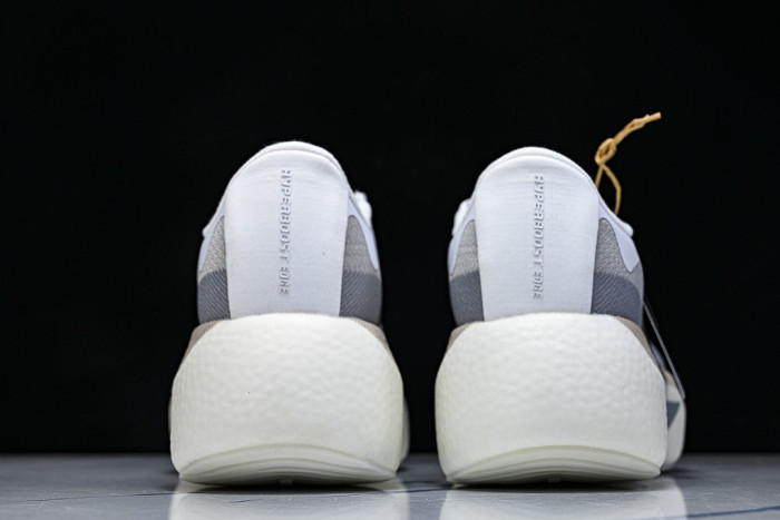 KK0288 HYPER BOOST EDGE CLOUD WHITE/LIGHT SOLID GREY/SILVER METALLIC