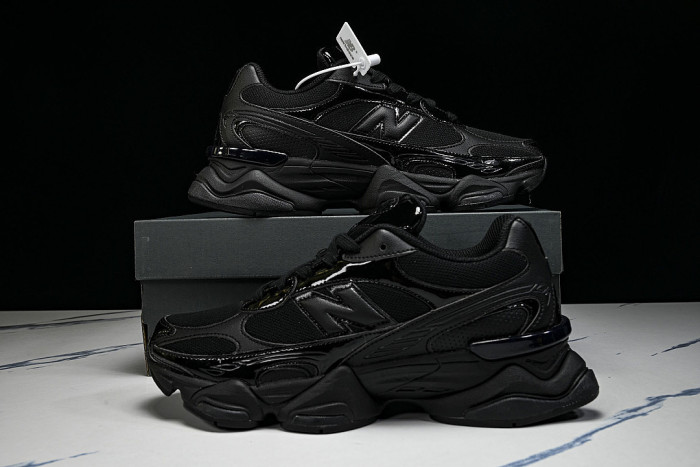 U90603BQ RETRO CASUAL SPORTS RUNNING SHOES BLACK/BLACK/BLACK