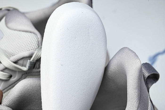 3WG10333060 ON RUNNING CLOUDHORIZON 2 GREY/WHITE