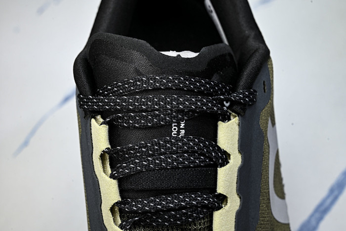 ON RUNNING CLOUDMONSTER 3 GREEN/BLACK