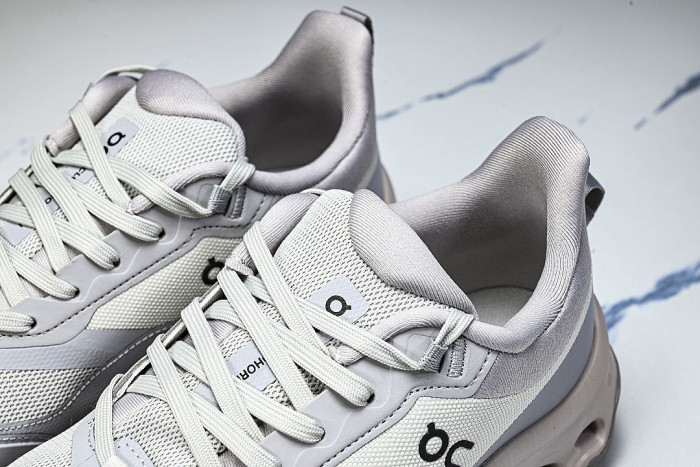 3WG10333060 ON RUNNING CLOUDHORIZON 2 GREY/WHITE