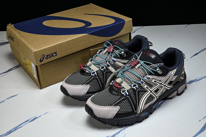 1203B031-027 GEL-KAHANA 8 LOW-TOP RUNNING SHOES BLACK/GREY/NAVY BLUE