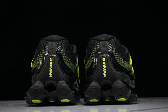 IQ7634-001 AIR LIQUID MAX BLACK/CHROME/GREEN APPLE/VOLT/RADIANT GREEN/CLEAR