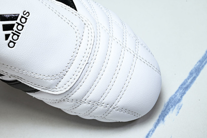 JQ4774 TAEKWONDO CLOUD WHITE/CORE BLACK/GUM