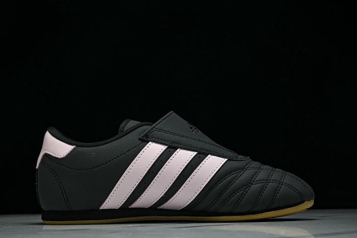 JR4960 TAEKWONDO LOW-TOP TRAINING SHOES BLACK/PINK/BLACK