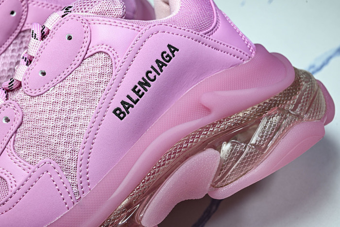 W2GA1-5760 TRIPLE S RETRO CASUAL RUNNING SHOES PINK/PINK/PINK