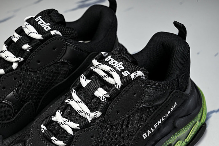 W09ON-1047 TRIPLE S RETRO CASUAL RUNNING SHOES BLACK/GREY/GREEN