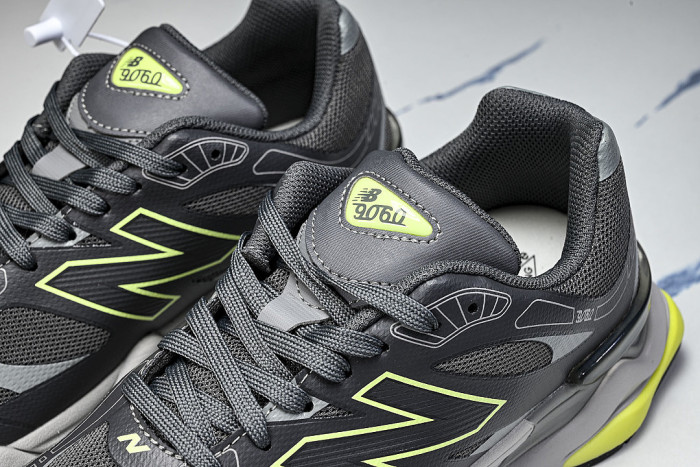 U906041H NEW BALANCE 9060 RETRO CASUAL SPORTS RUNNING SHOES BLACK/GREY/GREEN